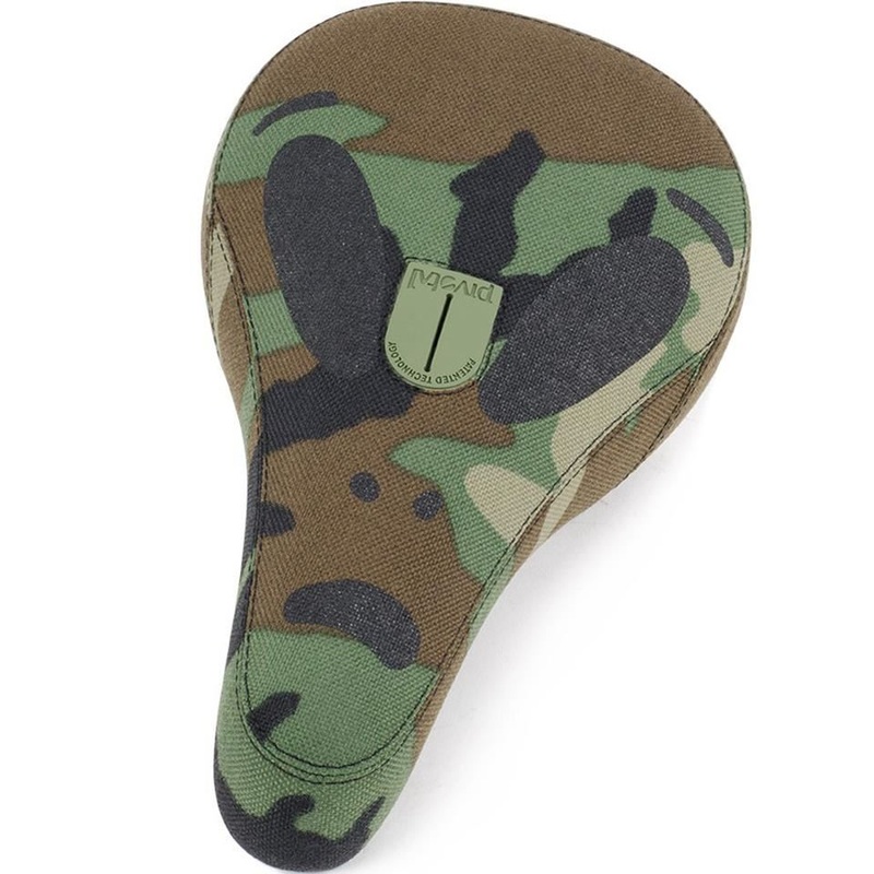 Rant Believe Pivotal Seat Camo