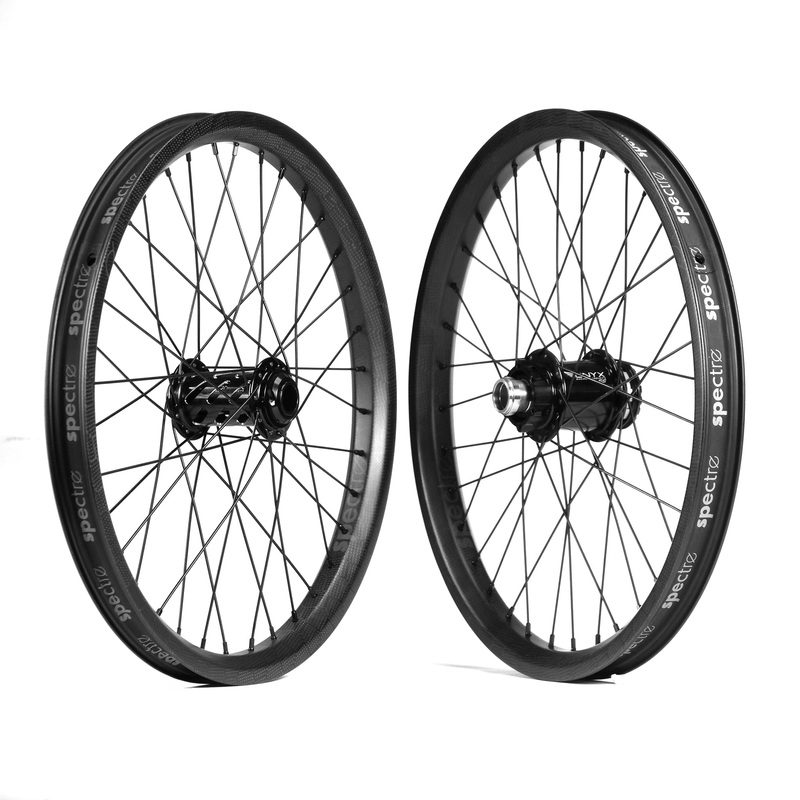 Onyx X Spectre Carbon Battlesnake Black 20 Inch Wheelset Black Right Hand Drive 20mm