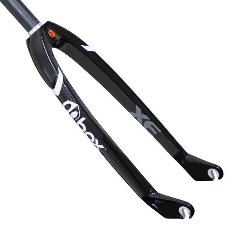 Box One Xe Expert 24″ 10mm Carbon Black Fork Black