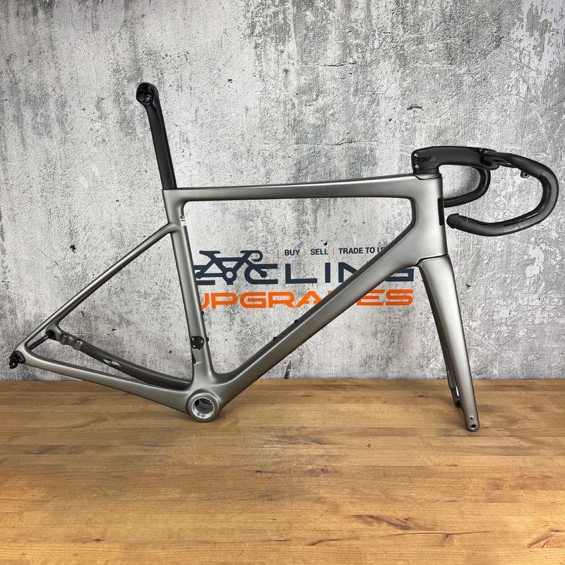 Mint! 2024 Enve Melee 56cm Carbon Disc Brake Frameset 700c Damascus 2213g