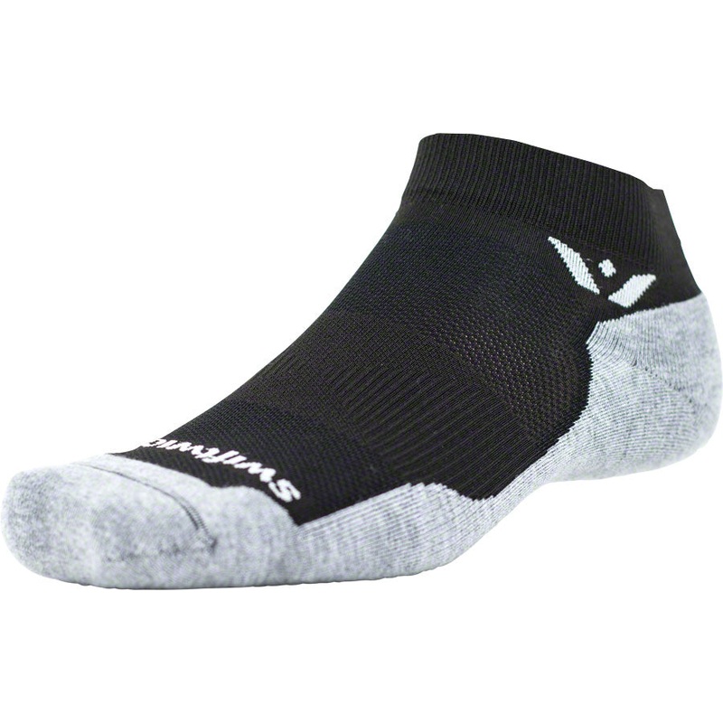 Swiftwick Maxus Ankle Socks – 1″ Black Large