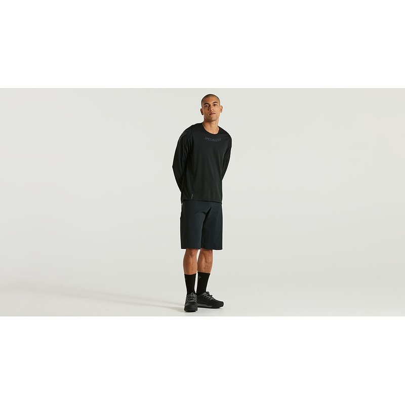 Specialized gravity short black 42