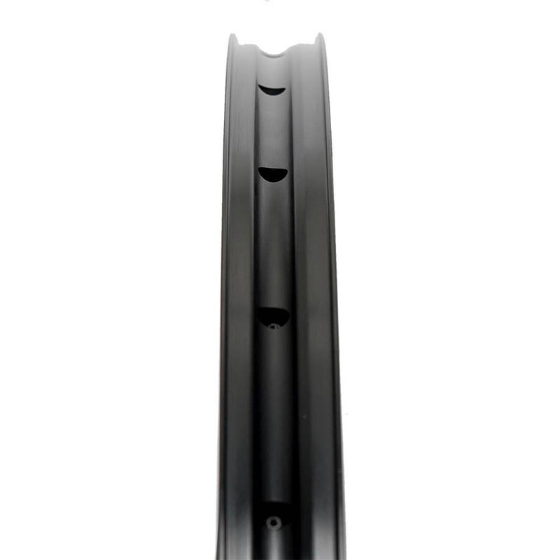 Stans Arch MK4 Rim – 29 Disc Black 28H