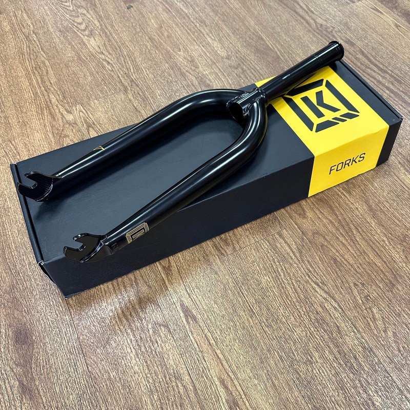 Kink Vogue Fork 25mm Offset ED Black 25mm