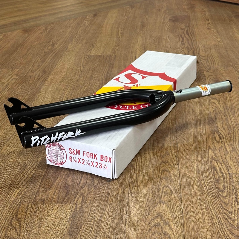 S&M Bikes 24 Inch Pitchfork Tapered Forks Black