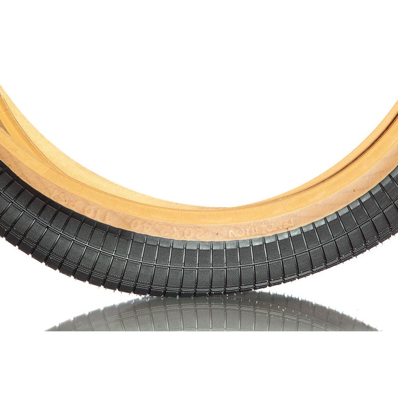 Demolition Mike “Hucker” Clark Hammerhead-S Tire 2.4
