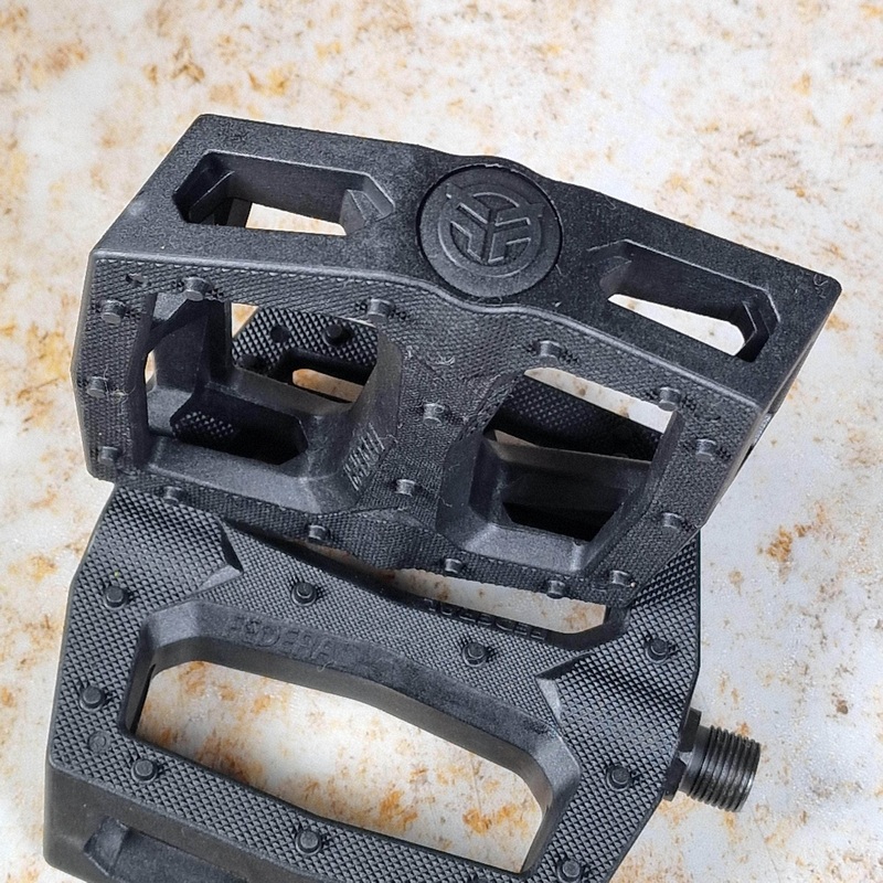 Federal Command XL Pedals Black 9/16″