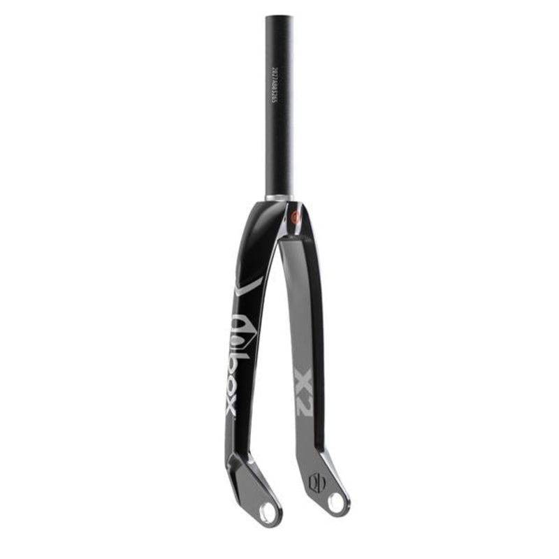 BOX ONE X2 PRO CARBON 1 1/8″ FORK 20MMDO- 2020 20″ BLACK