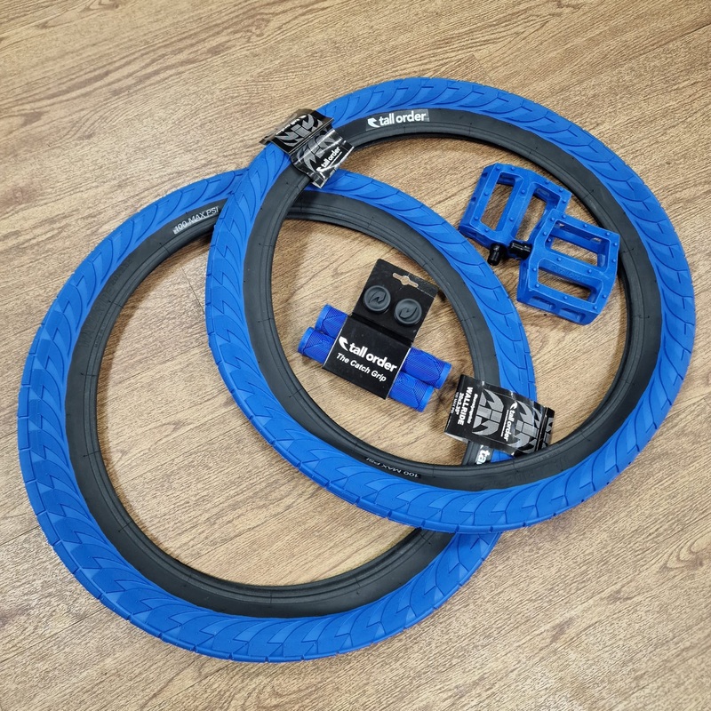 Tall Order Tyre Pedal and Grip Upgrade Kit – Blue 20 x 2.30 Blue