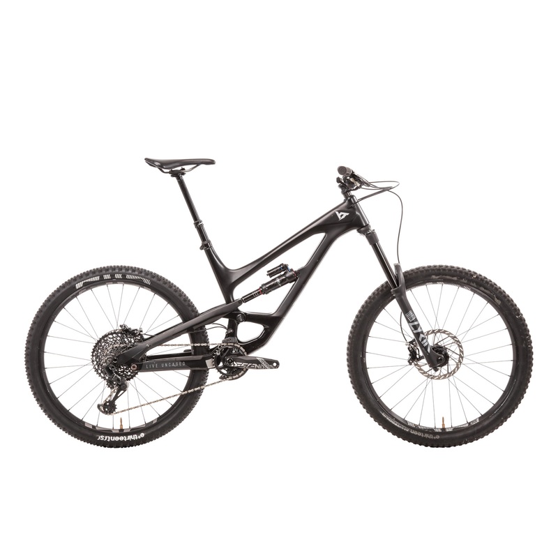 YT Capra Pro 27.5″ Mountain Bike – 2020, Large