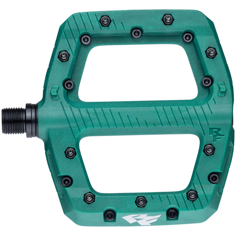 RaceFace Chester Pedals – Platform, Composite, 9/16″, Small, Green
